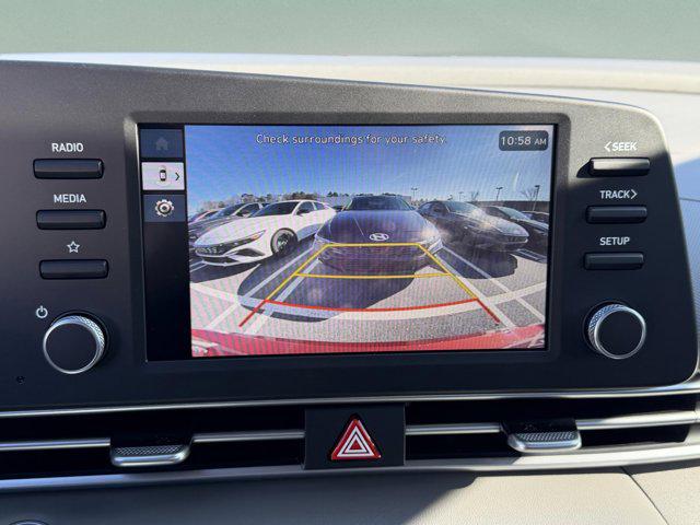 2026 Hyundai Elantra SEL - Photo 7