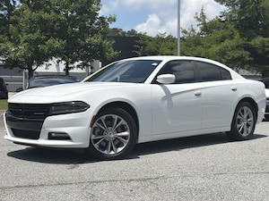 2022 Dodge Charger SXT Sedan