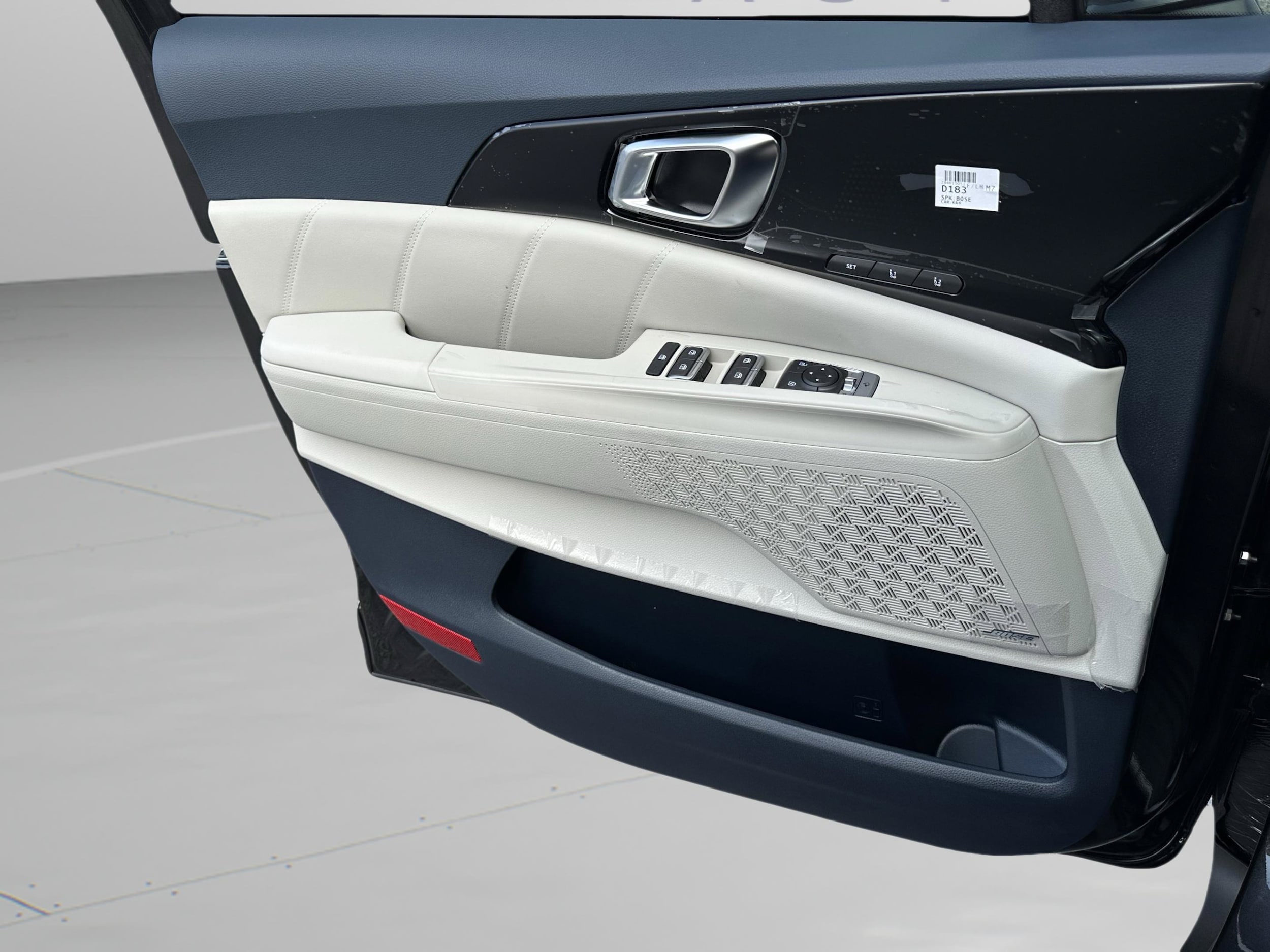 2026 Kia Carnival SX Prestige - Photo 19