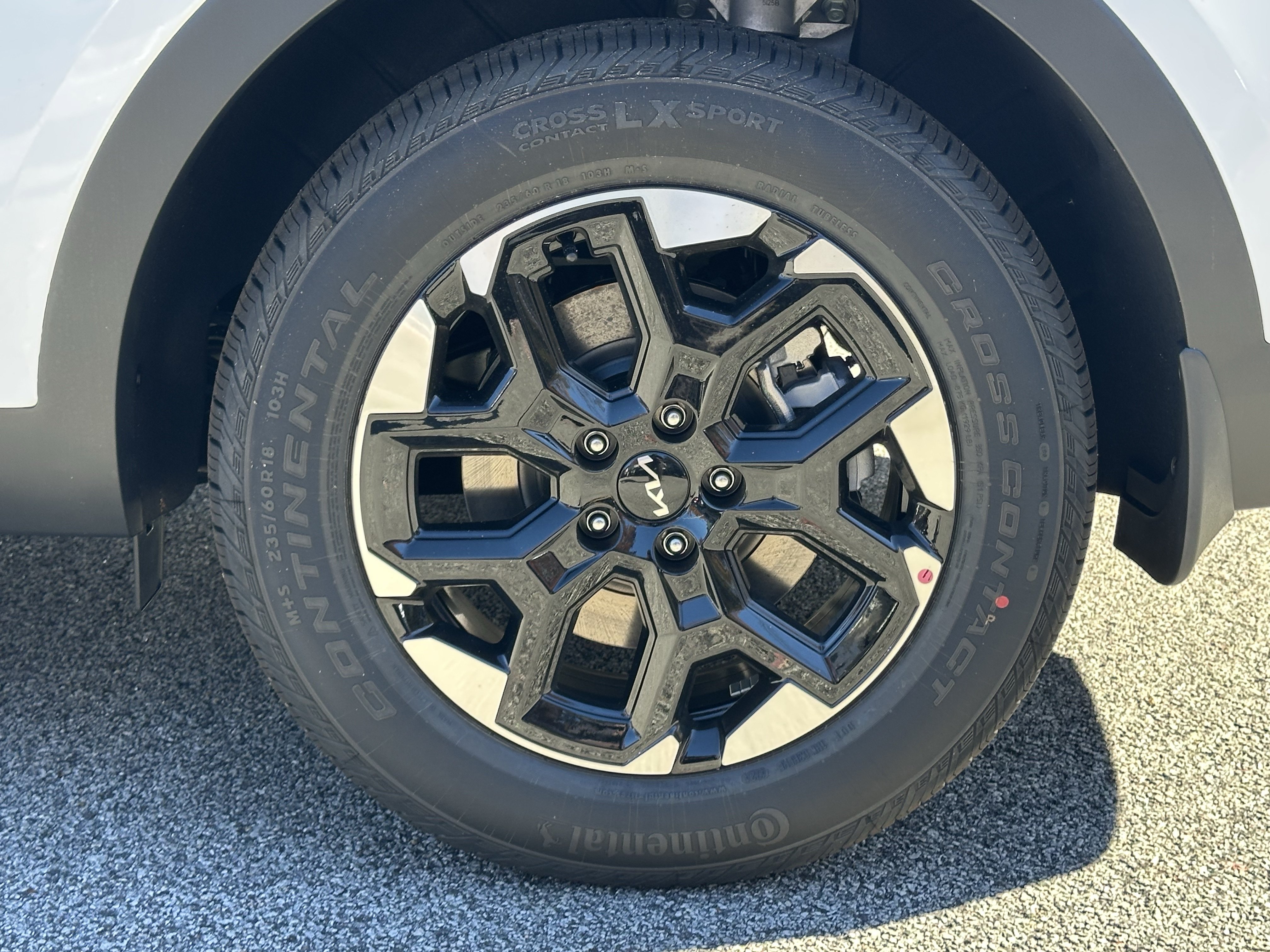 2026 Kia Sorento S - Photo 25