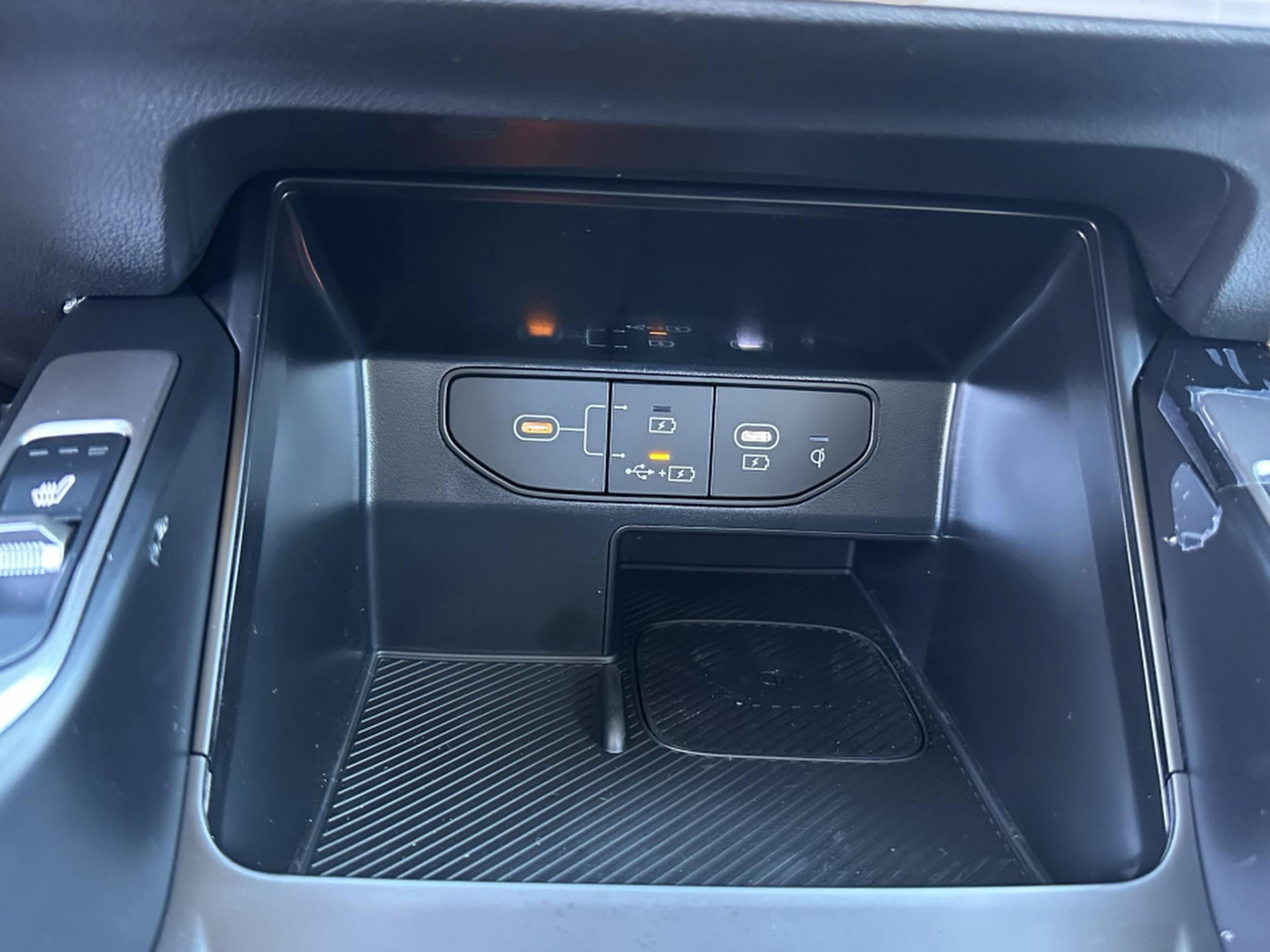2026 Kia Sorento S - Photo 24