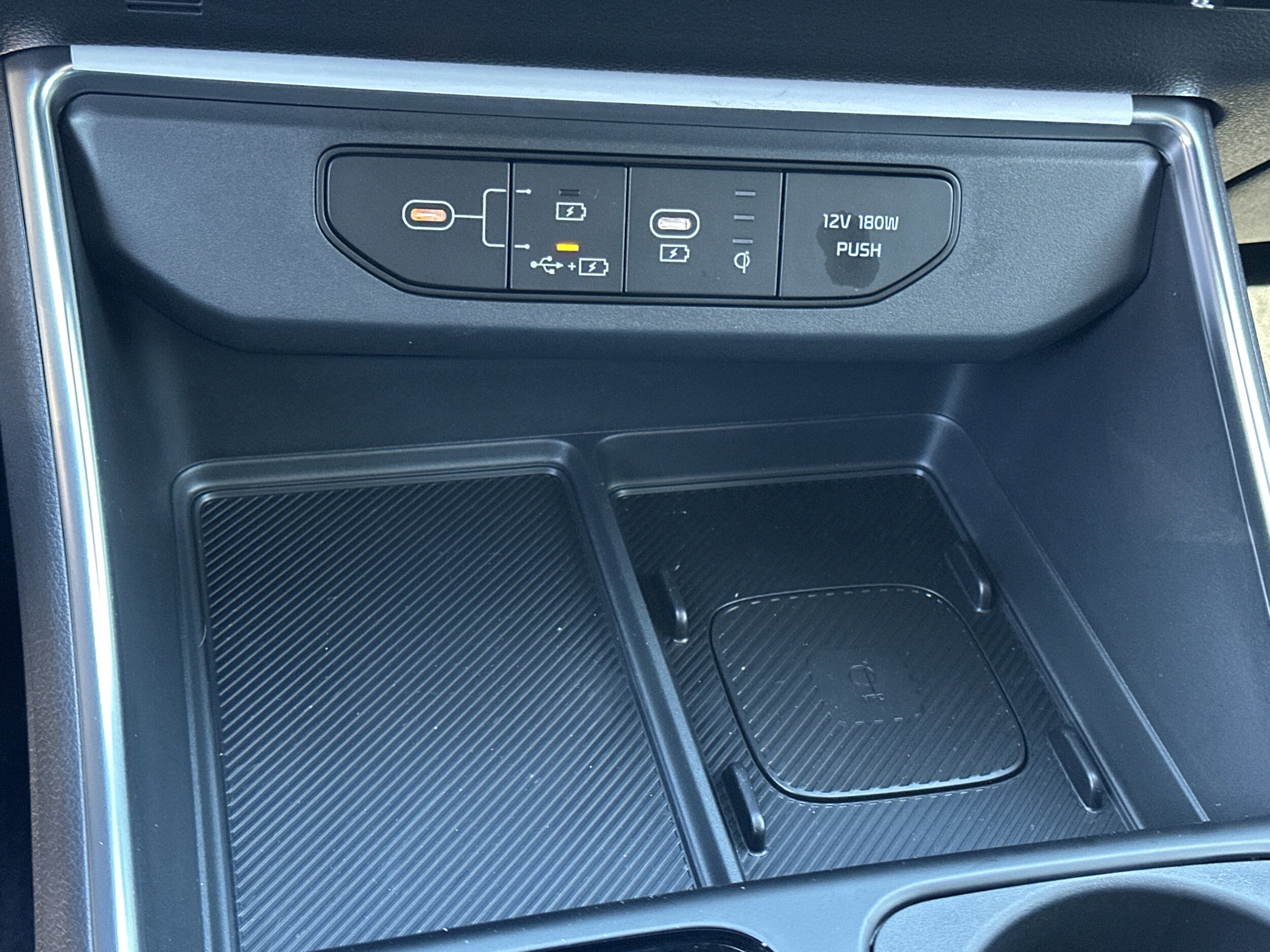 2026 Kia Carnival SX Prestige - Photo 25