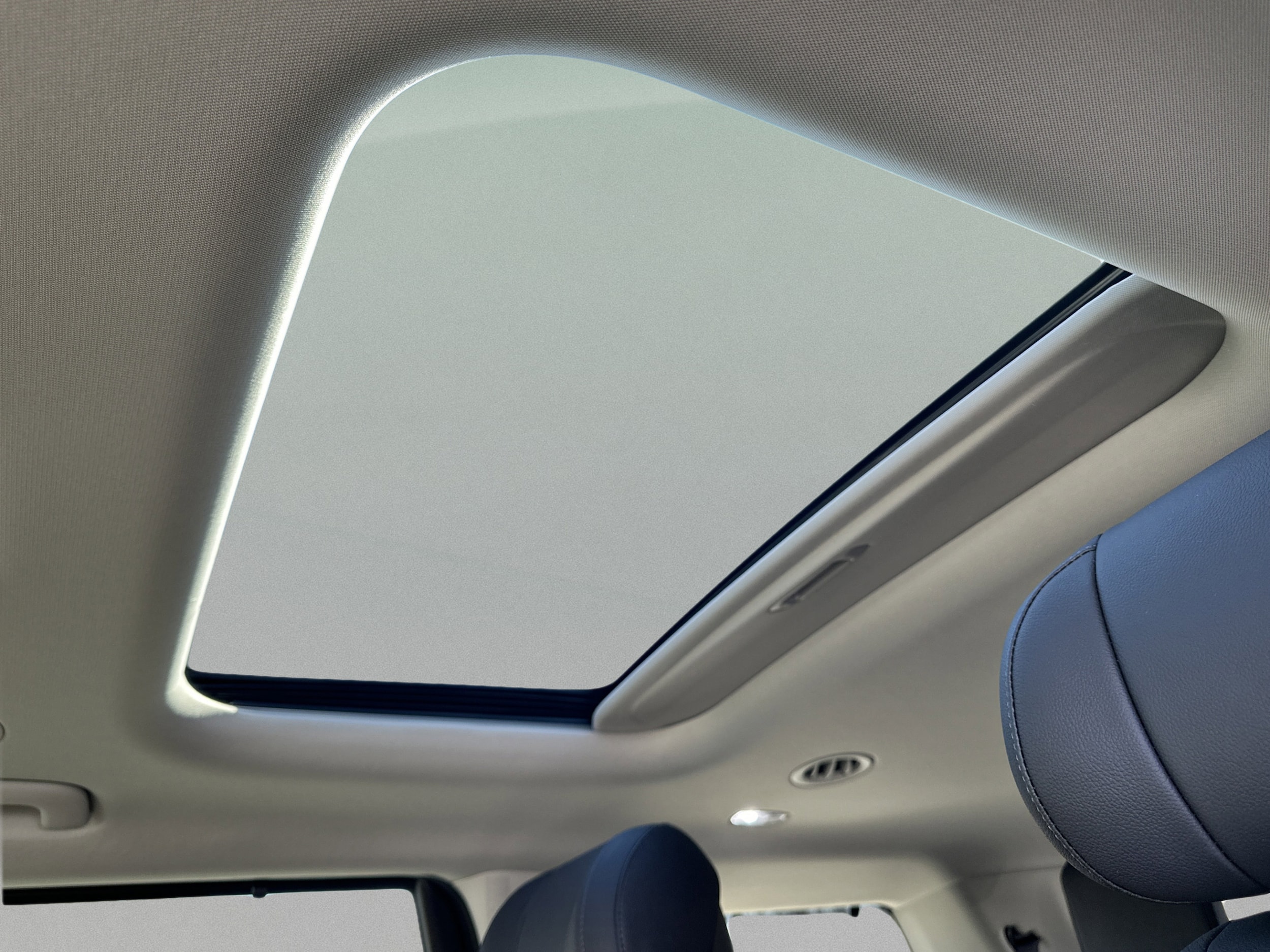 2026 Kia Carnival SX Prestige - Photo 19