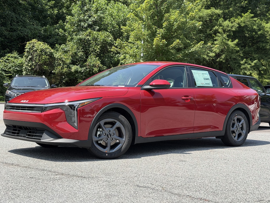 New 2026 Kia K4 LXS Sedan