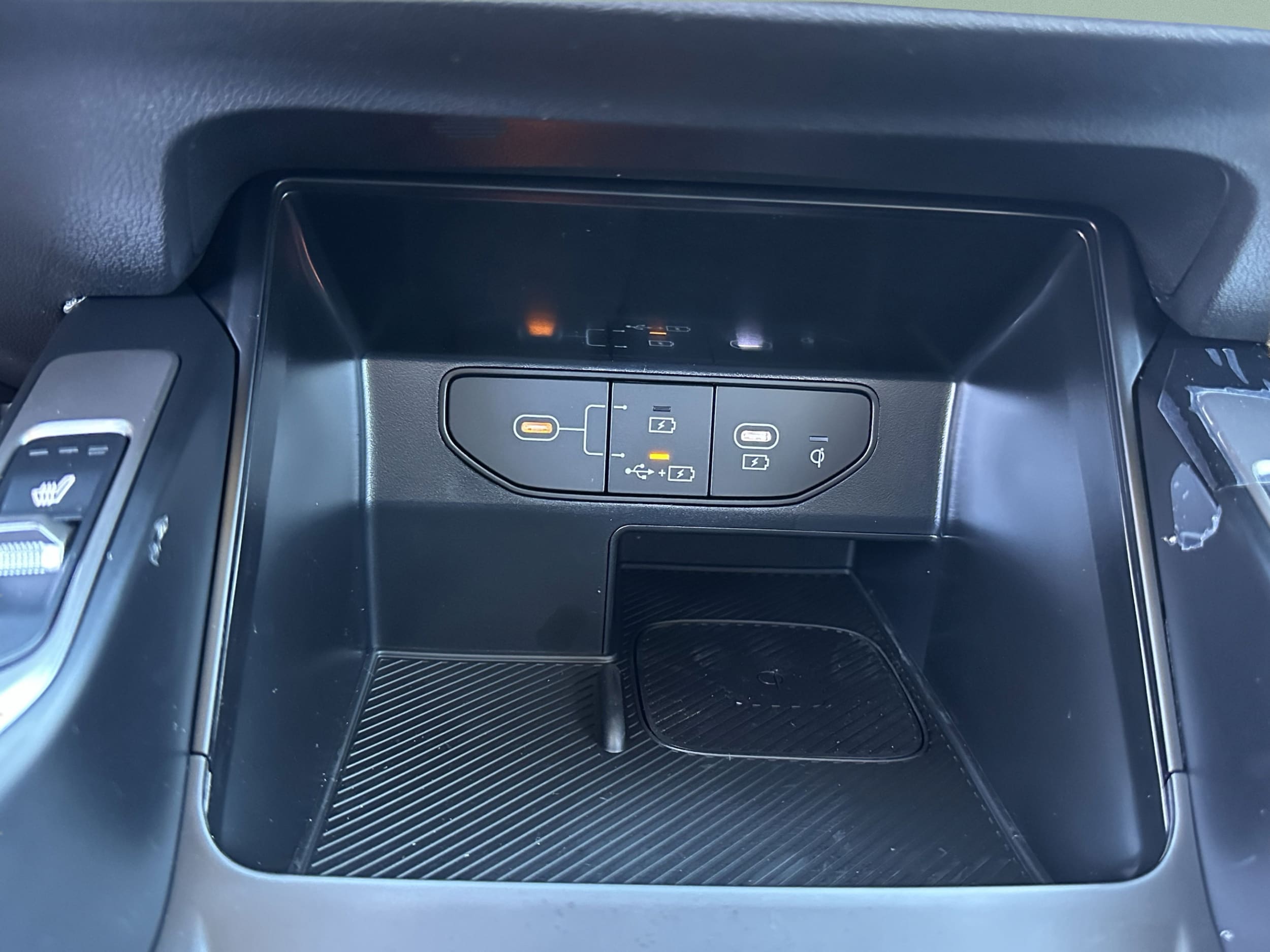 2026 Kia Sorento S - Photo 19