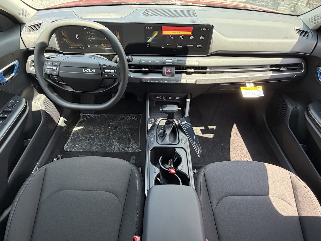 New 2026 Kia K4 LXS Sedan