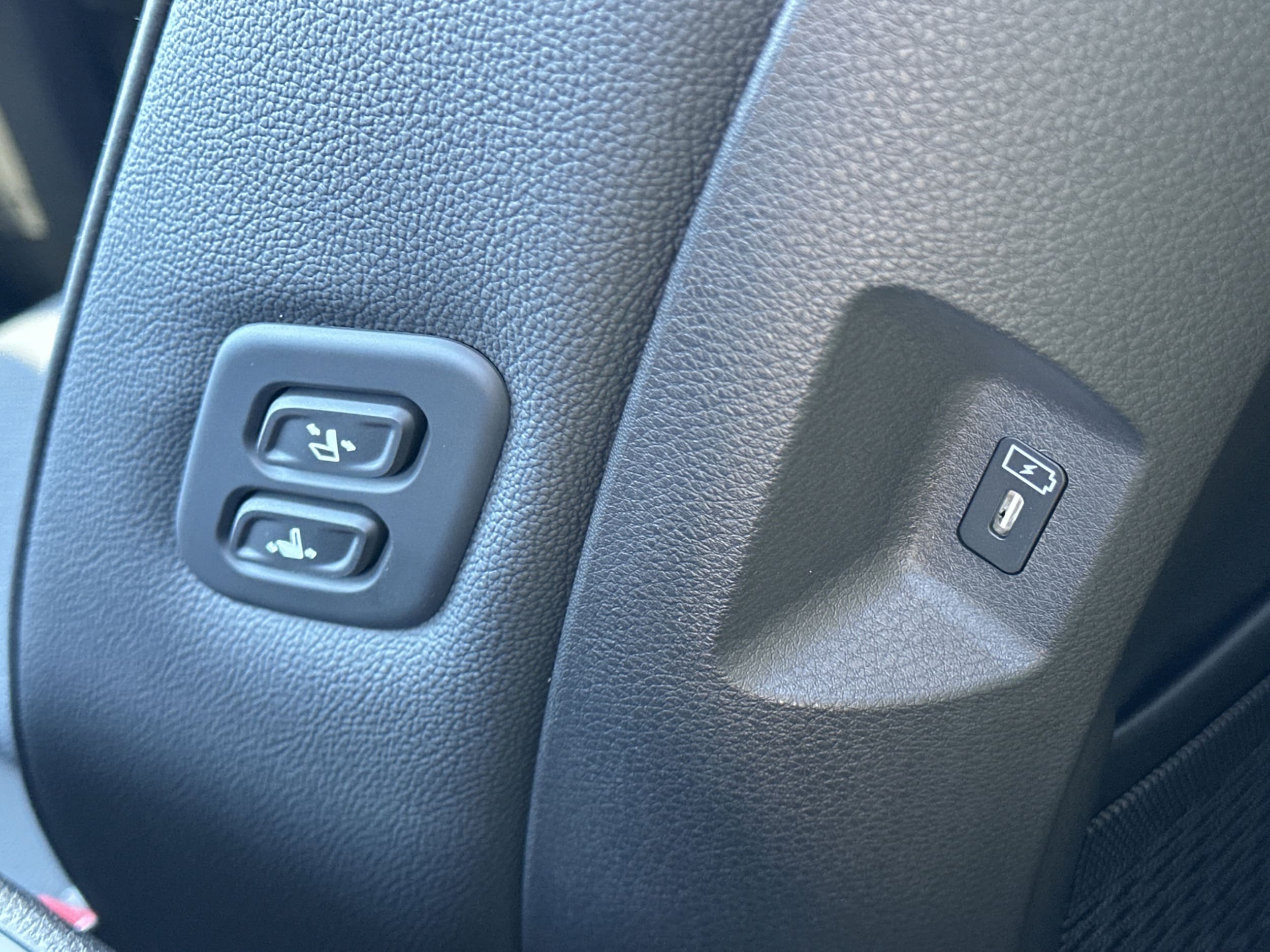 2026 Kia Carnival SX Prestige - Photo 12