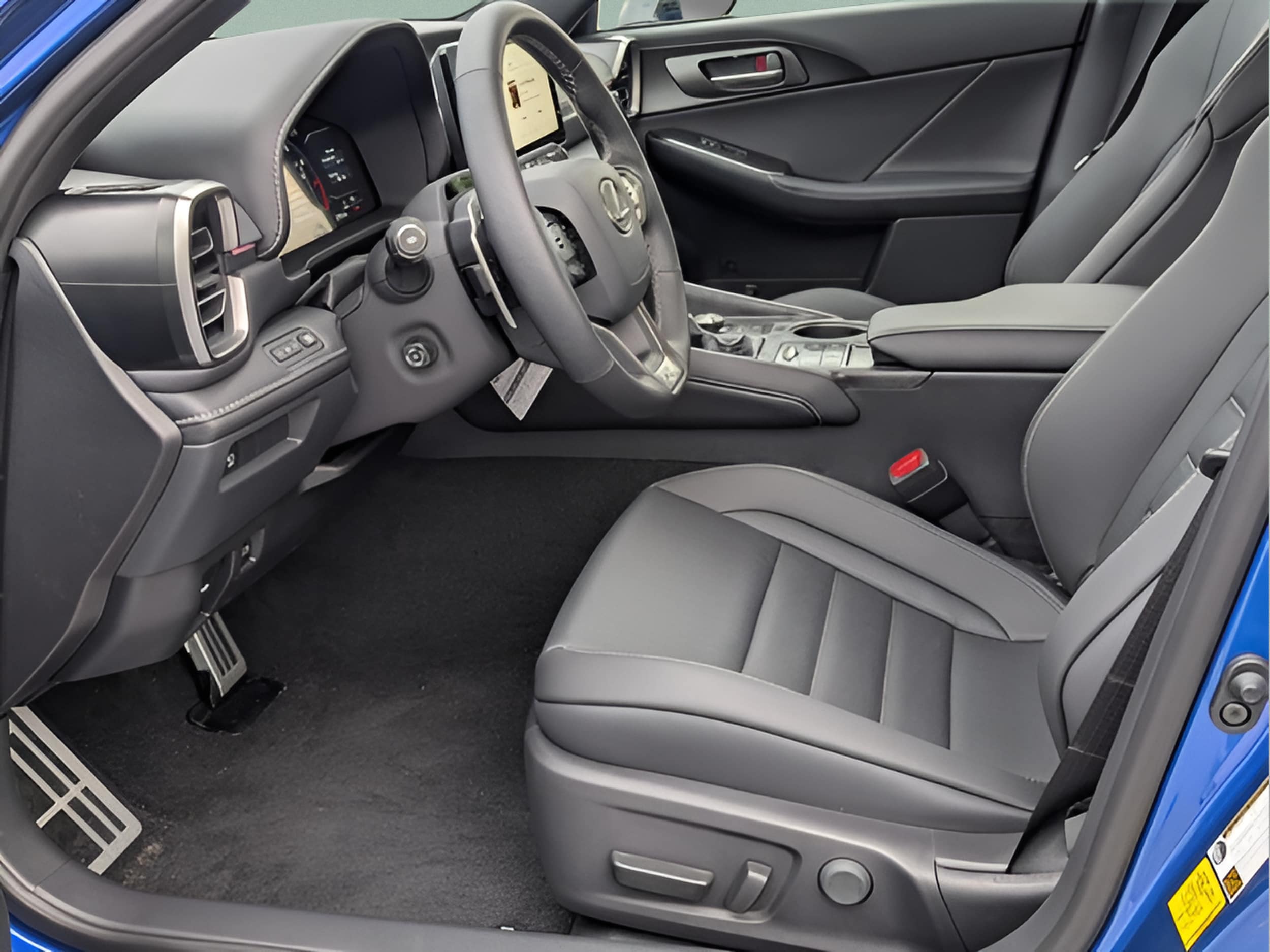 2026 Lexus IS 350 F SPORT - Photo 11