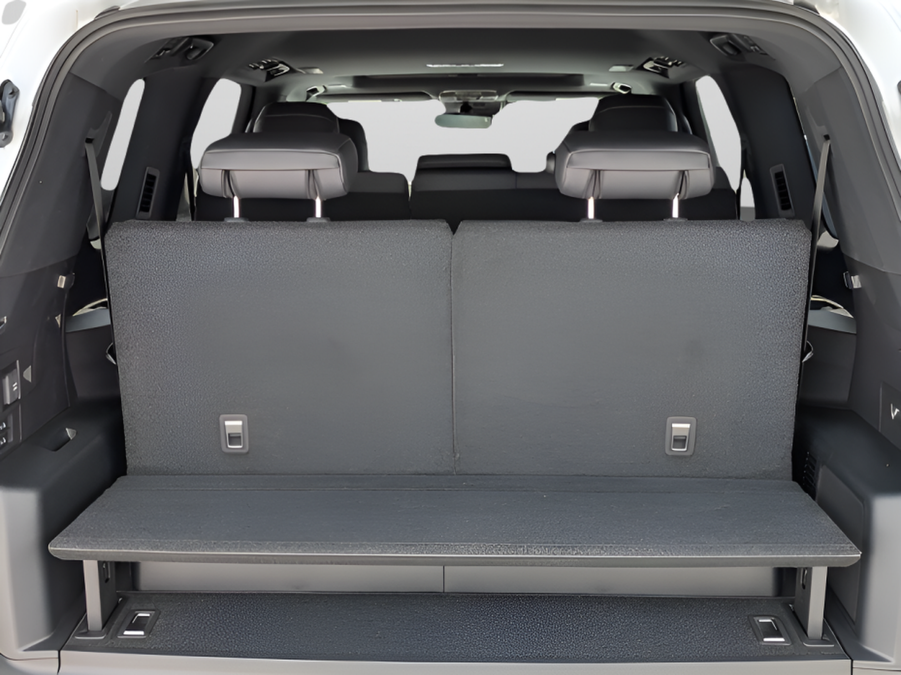2026 Lexus LX 700h F-Sport - Photo 13