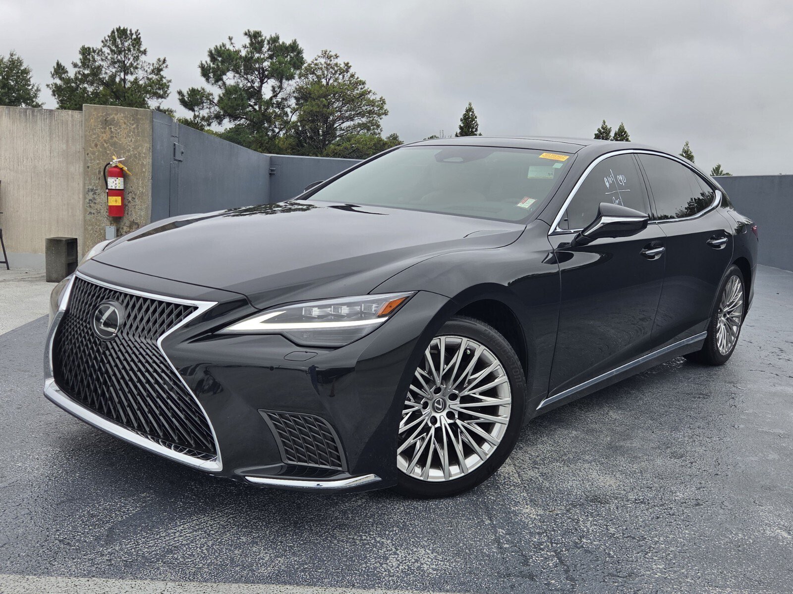  LEXUS LS 500