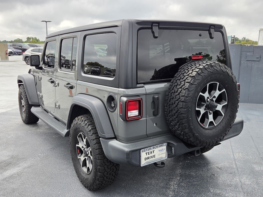 Used 2018 Jeep Wrangler Unlimited Sport 4x4