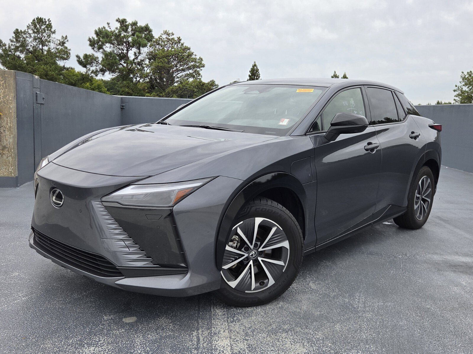  LEXUS RZ 300e