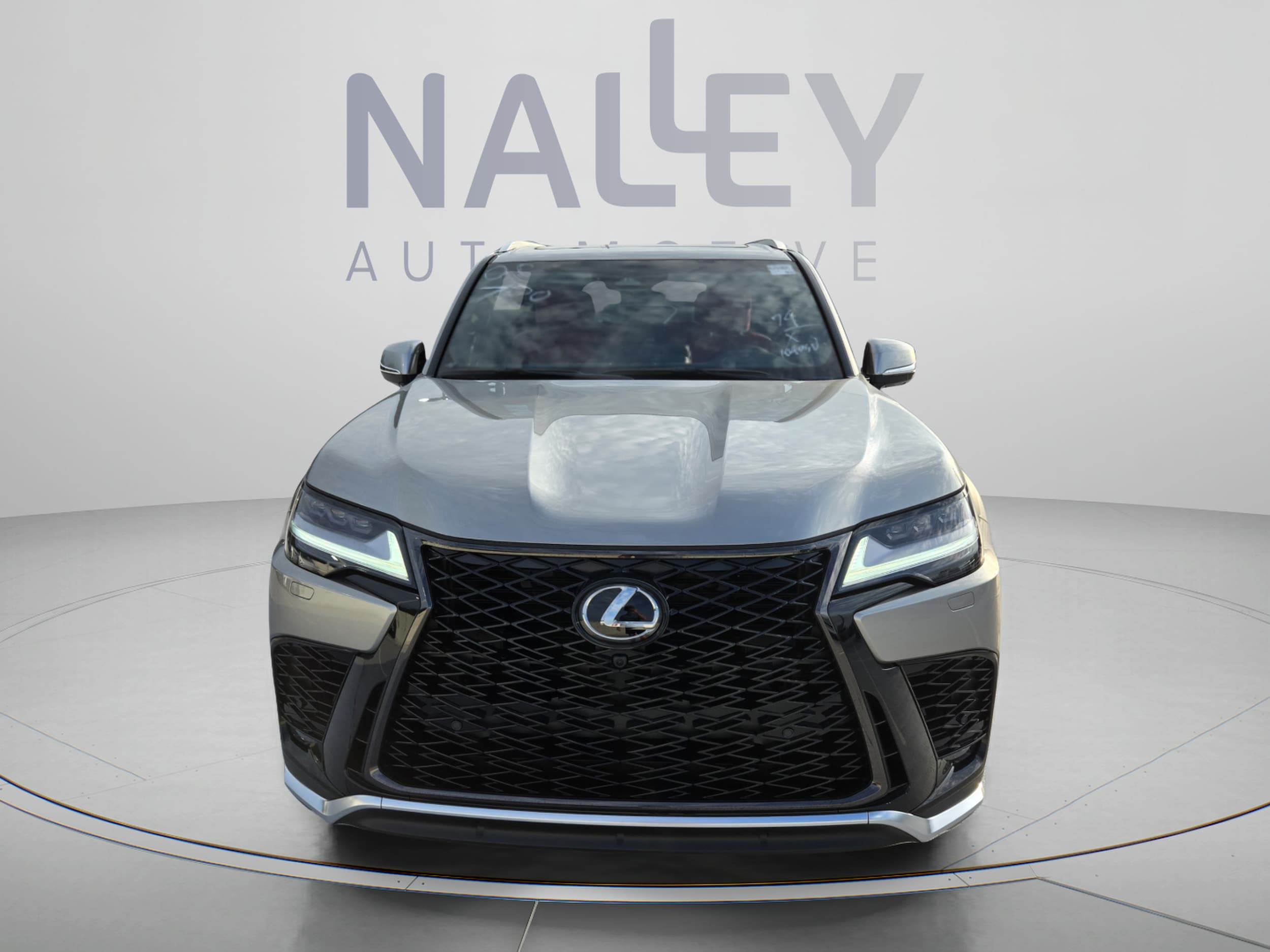 2026 Lexus LX 600 F-Sport - Photo 8
