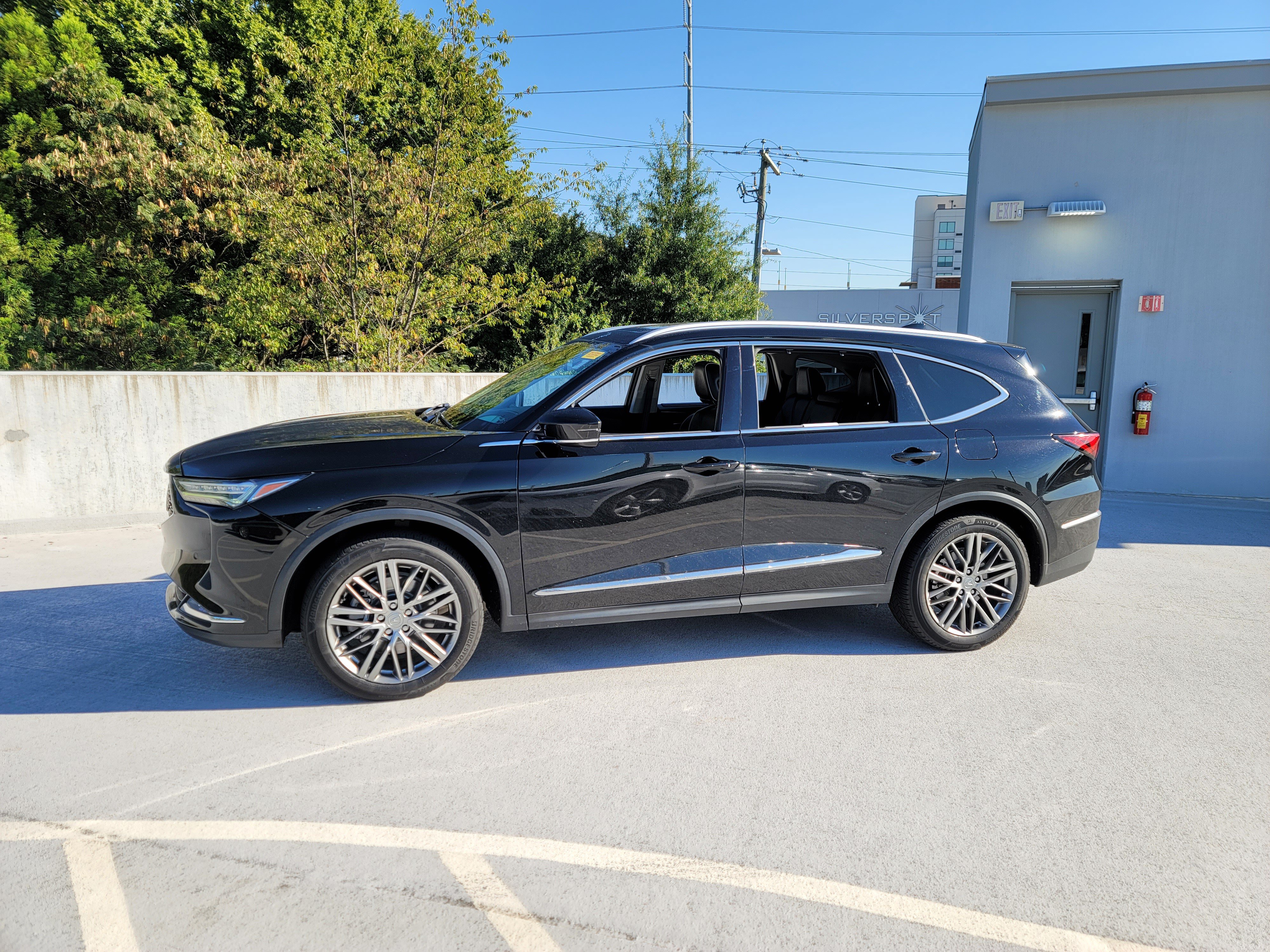 Used 2022 Acura MDX w/Advance Package