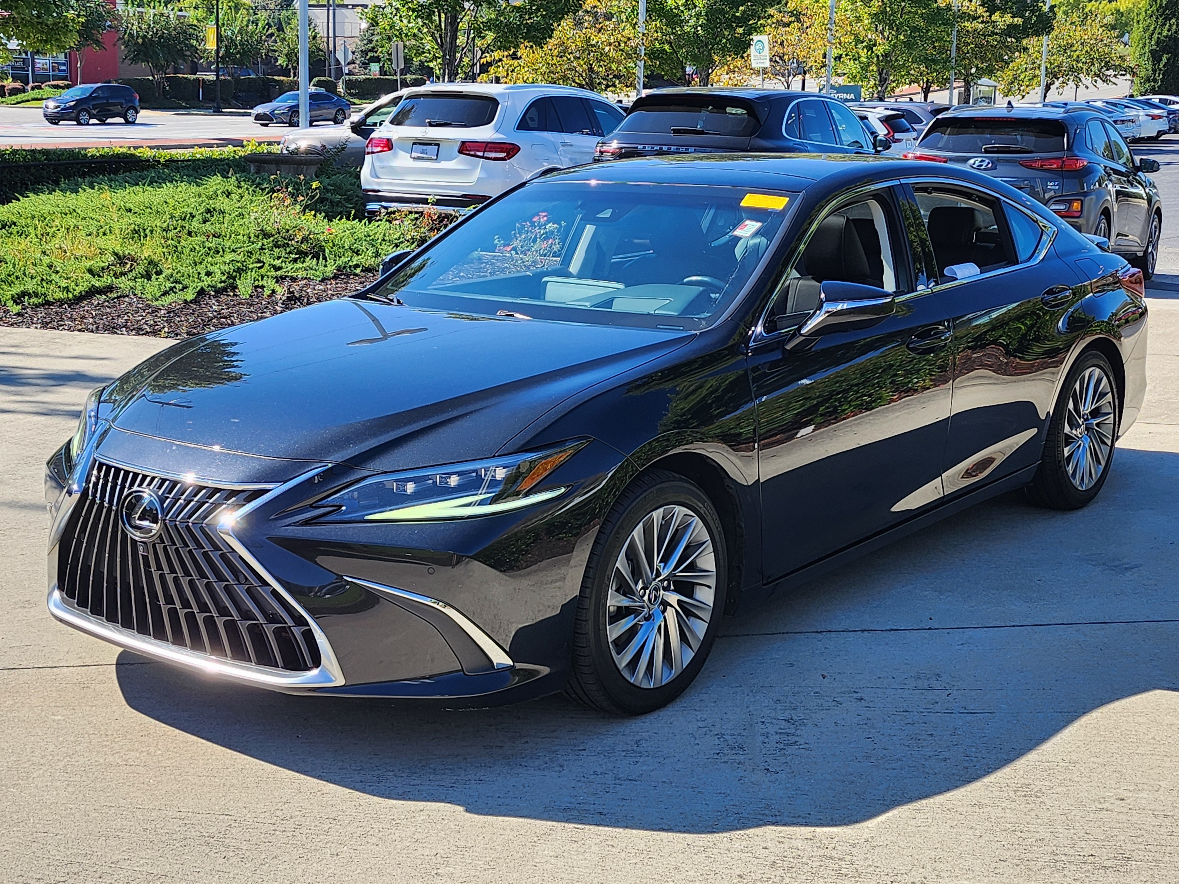Certified 2022 Lexus ES 350 ULTRA LUXURY SEDAN