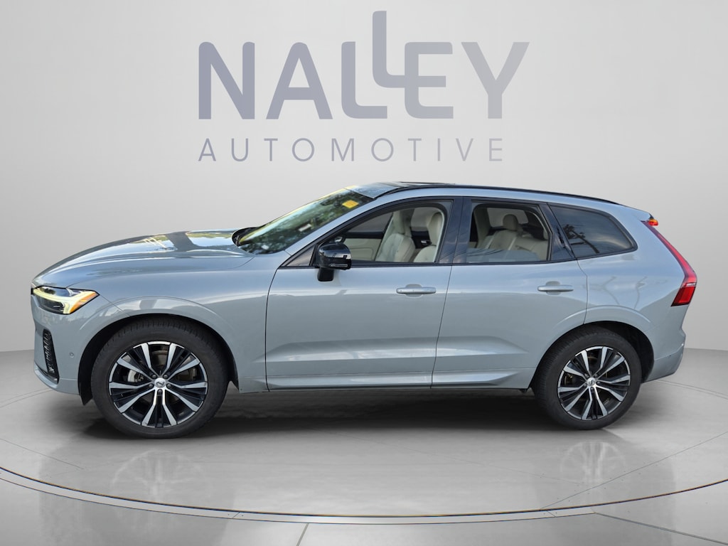 Used 2024 Volvo XC60 Plus Dark Theme