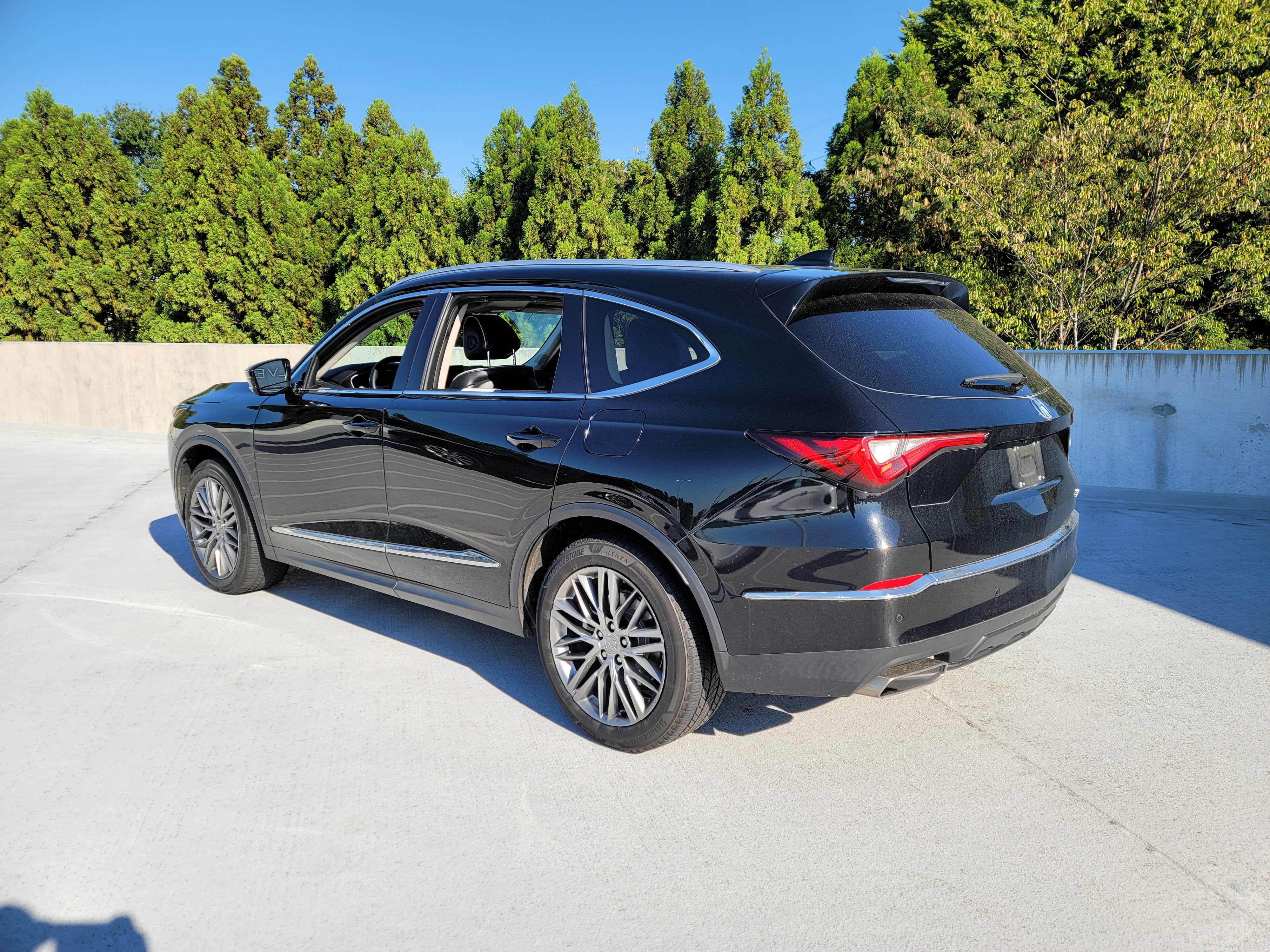 Used 2022 Acura MDX w/Advance Package
