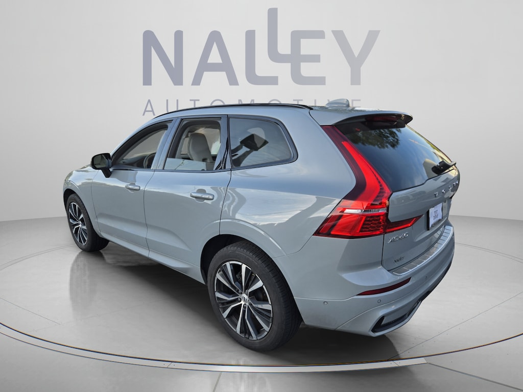 Used 2024 Volvo XC60 Plus Dark Theme