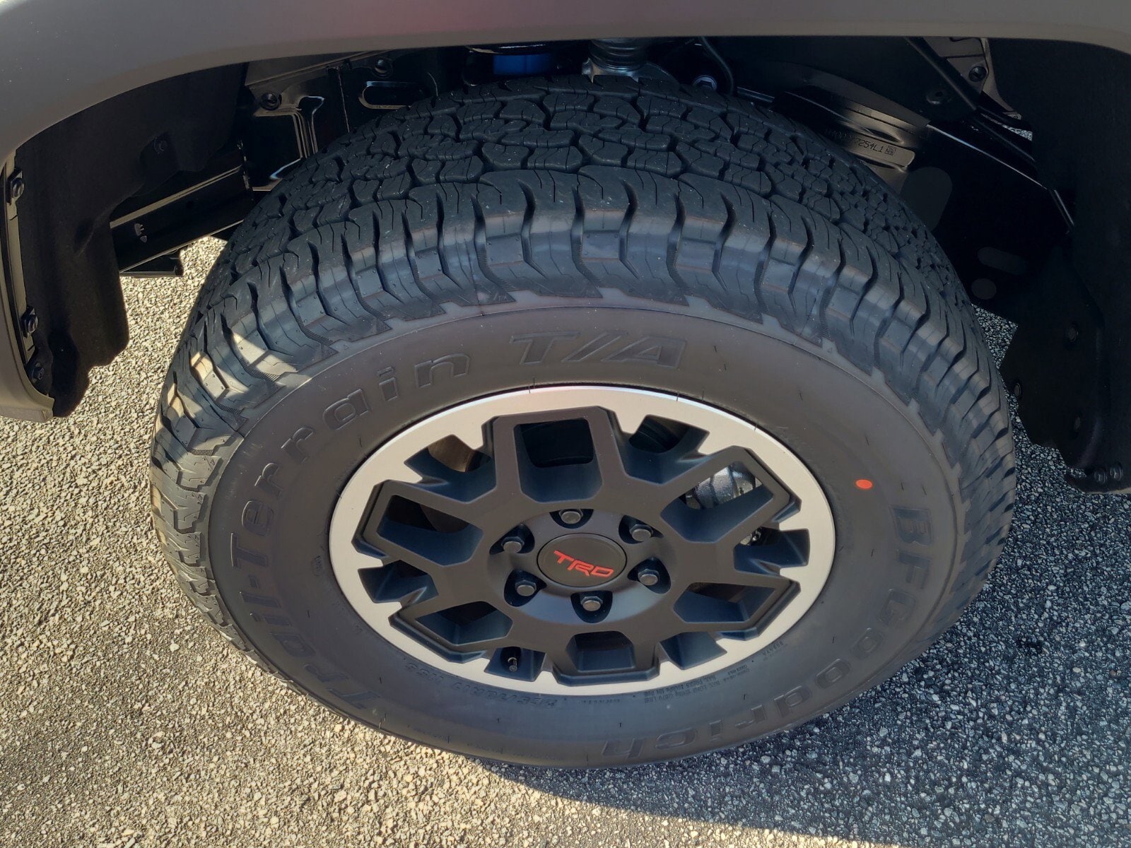 2026 Toyota Tacoma TRD Off Road - Photo 10