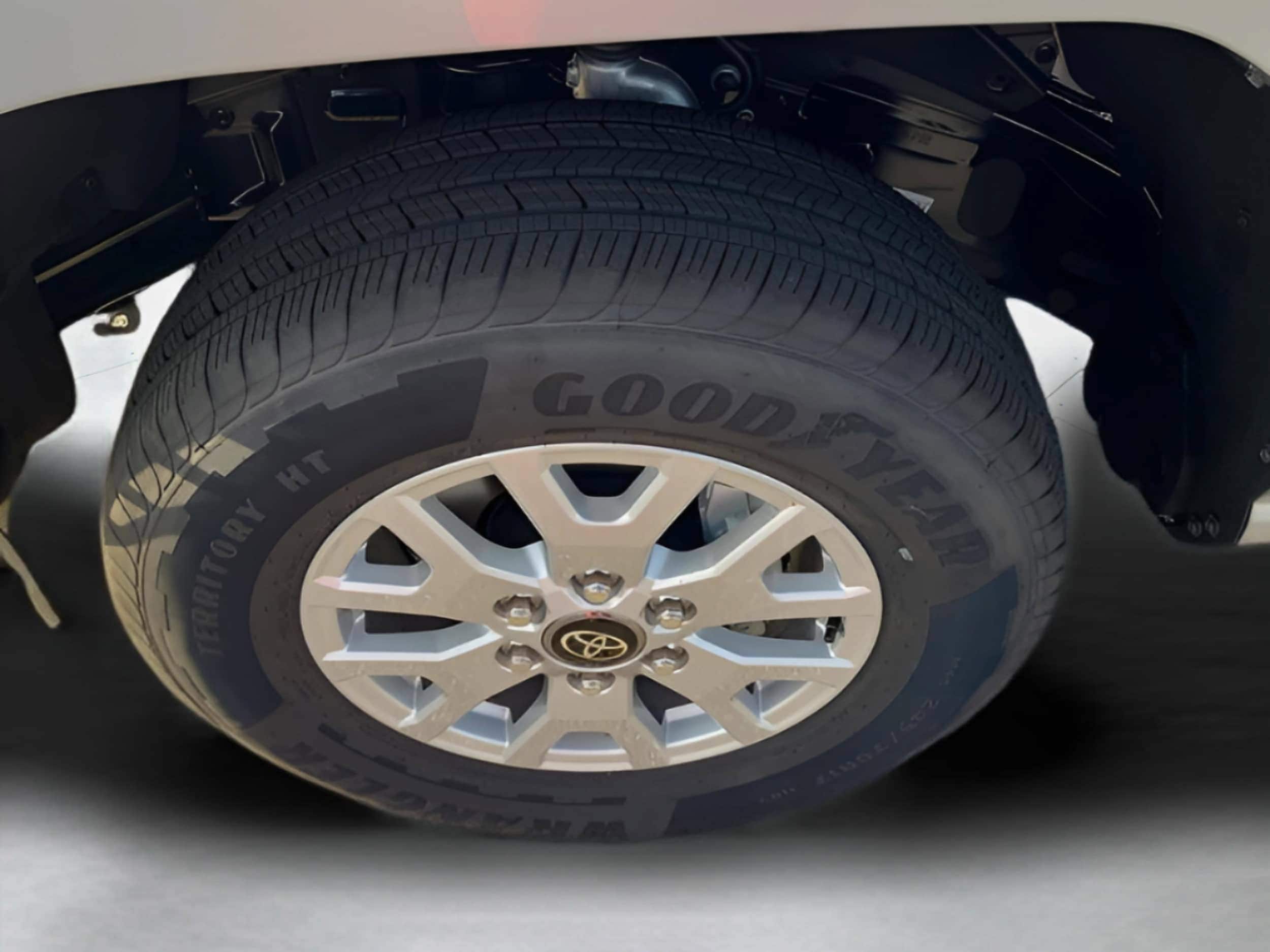 2026 Toyota Tacoma SR5 - Photo 33