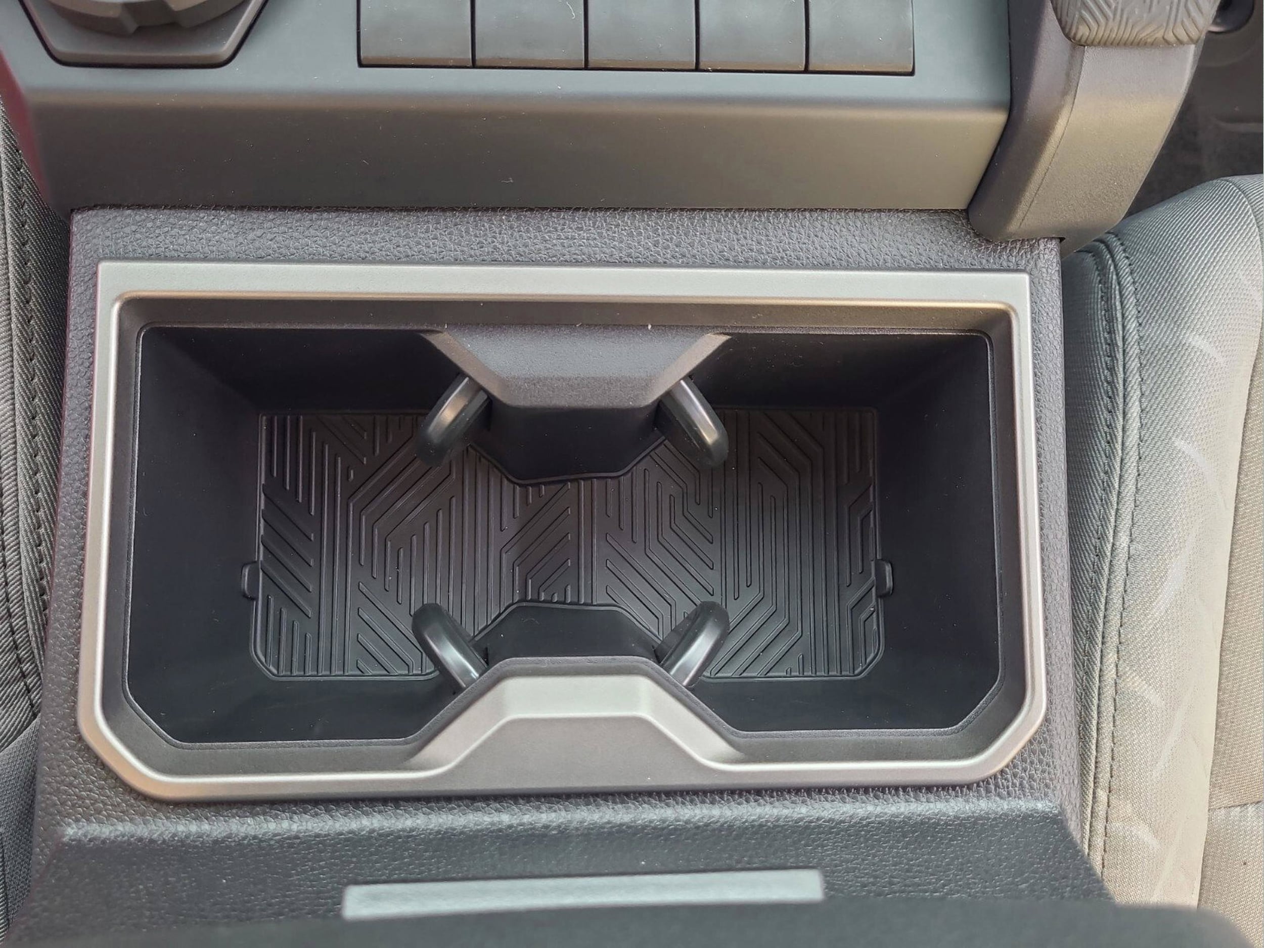 2026 Toyota Tacoma SR5 - Photo 42