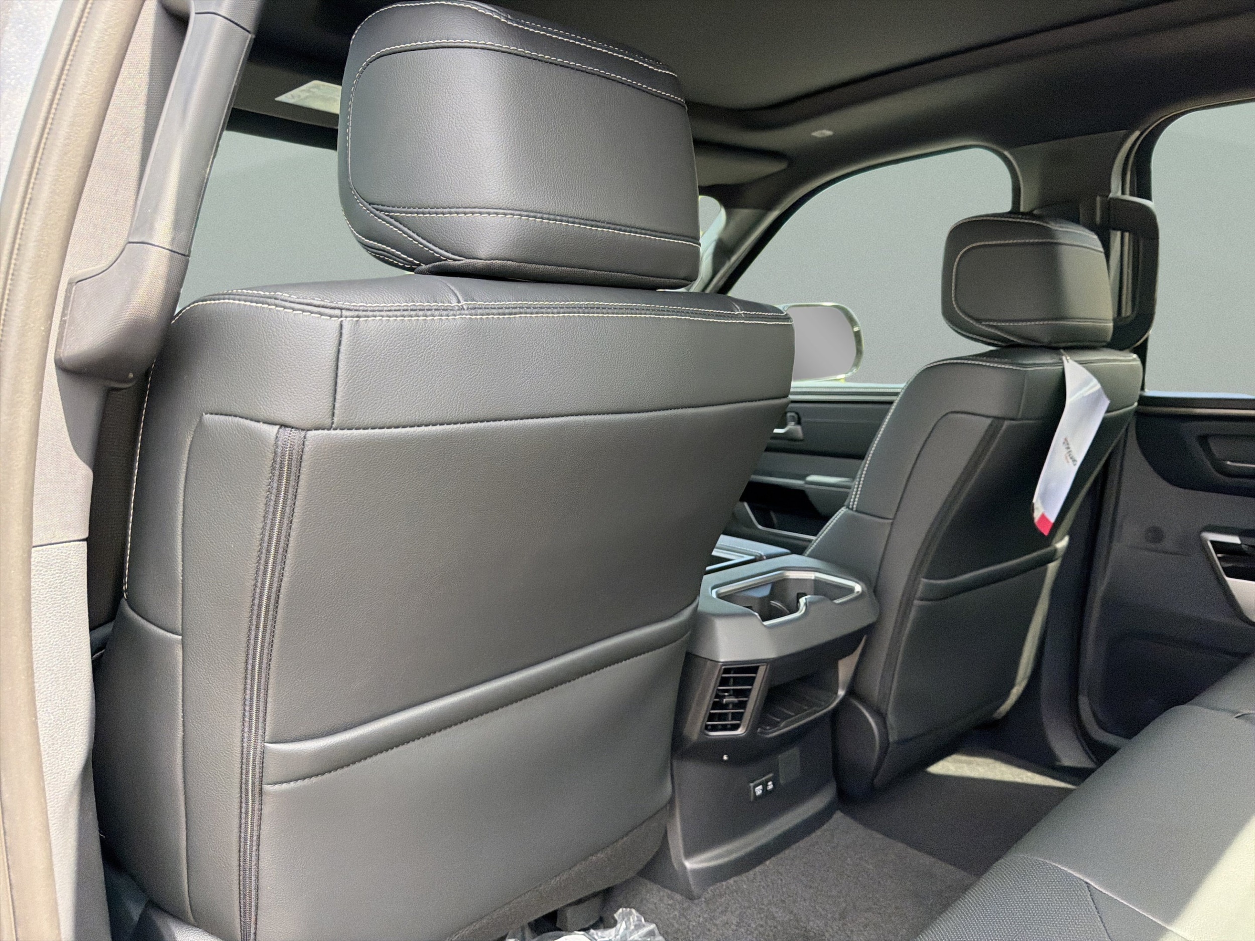 2026 Toyota Tundra Limited - Photo 31