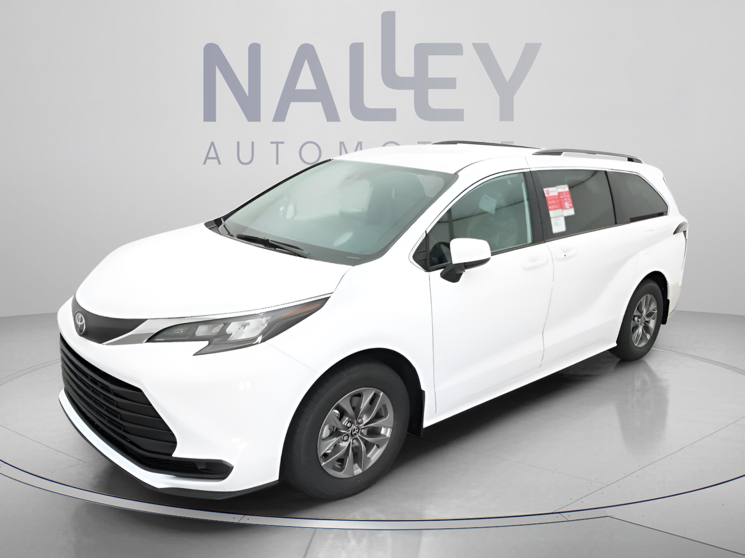 2026 Toyota Sienna LE