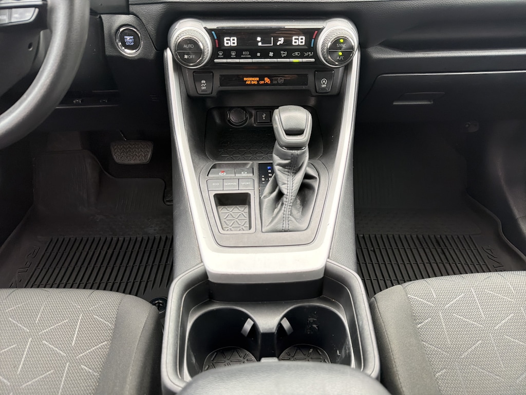 Certified 2021 Toyota RAV4 XLE SUV