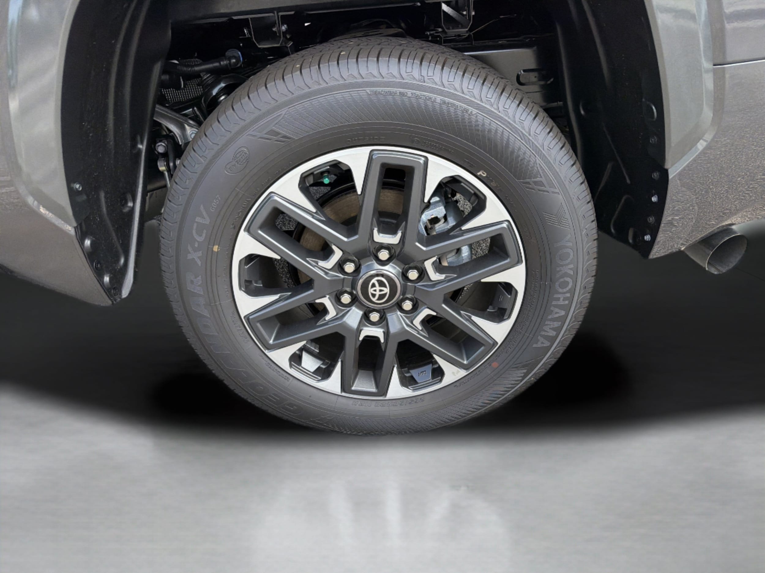 2026 Toyota Tundra Limited - Photo 37