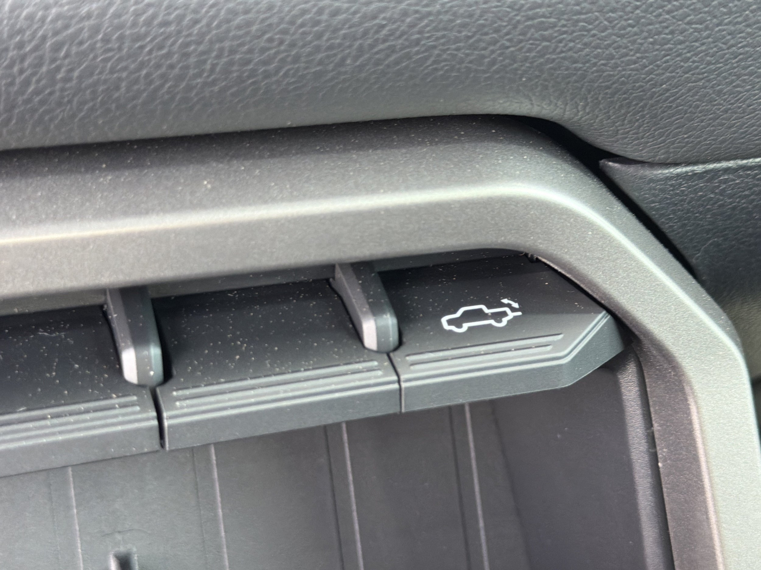 2026 Toyota Tundra Limited - Photo 13
