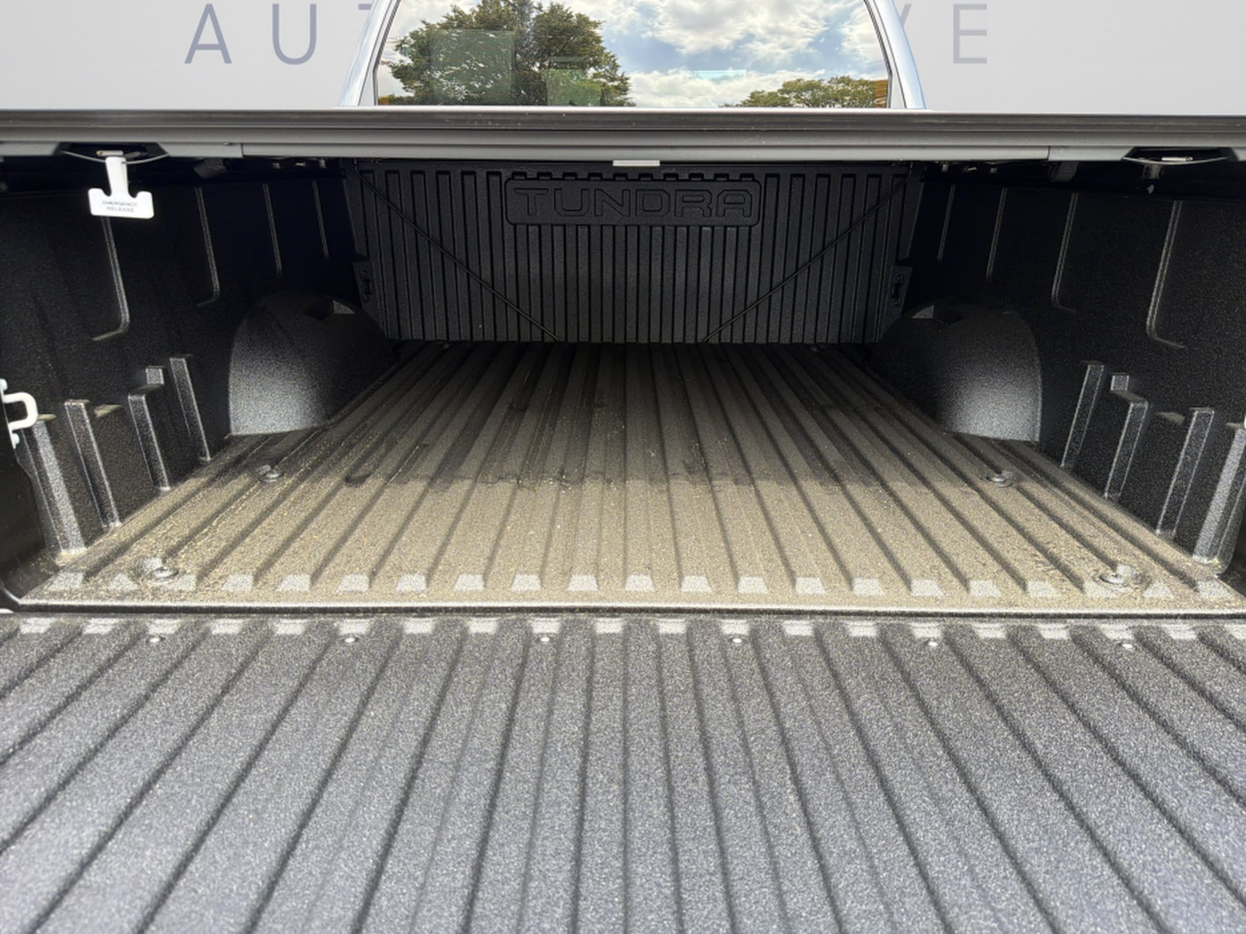 2026 Toyota Tundra Limited - Photo 35