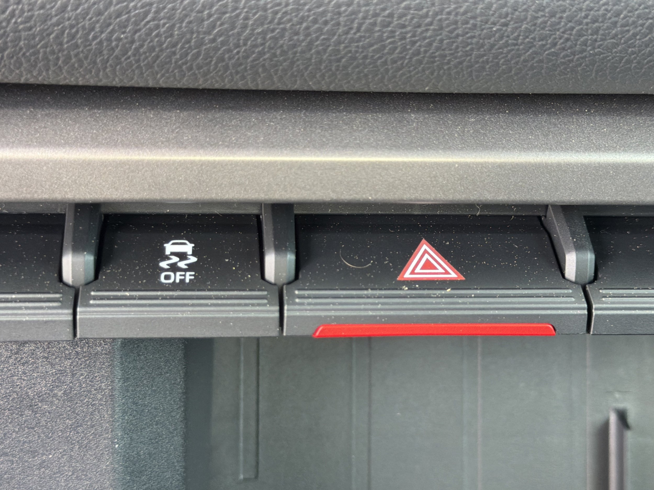 2026 Toyota Tundra Limited - Photo 36