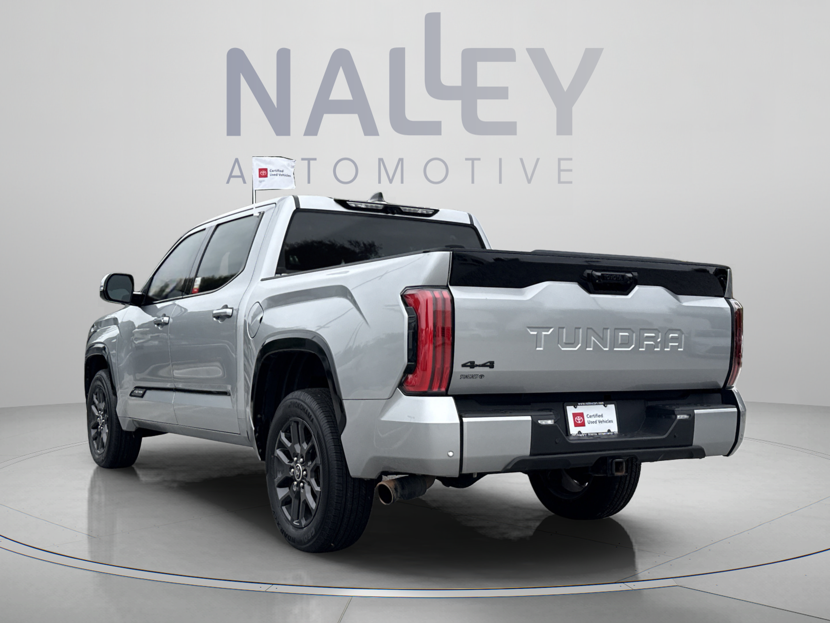 Used 2023 Toyota Tundra 4WD Platinum Platinum CrewMax 5.5 Bed
