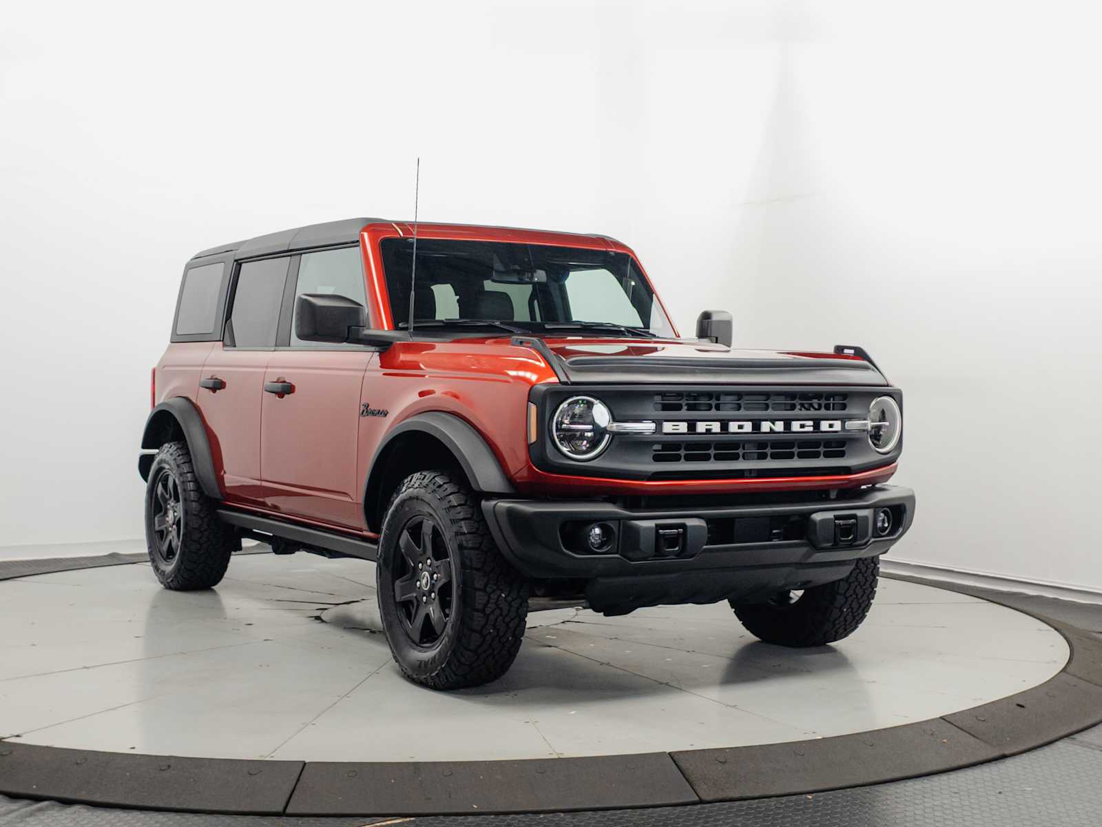 2023 Ford Bronco 4-Door Black Diamond - Photo 23