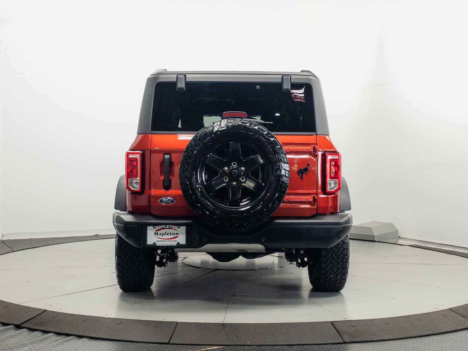 2023 Ford Bronco 4-Door Black Diamond - Photo 19