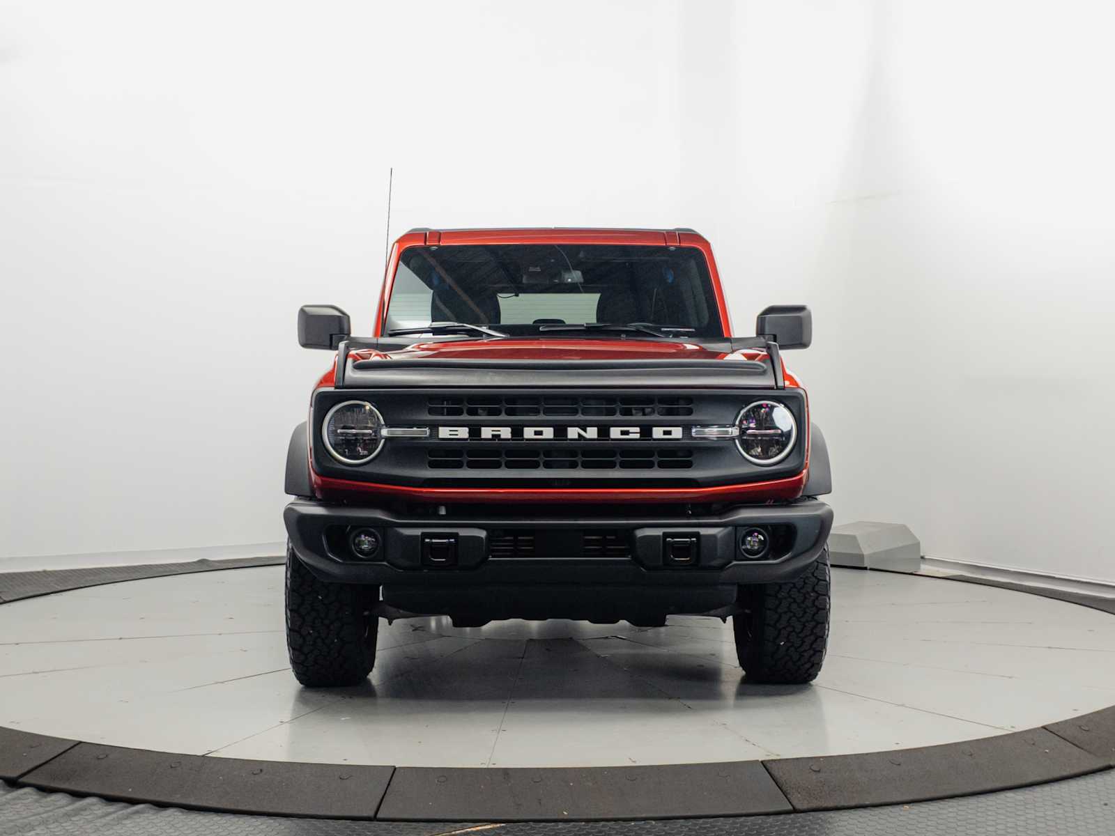 2023 Ford Bronco 4-Door Black Diamond - Photo 24