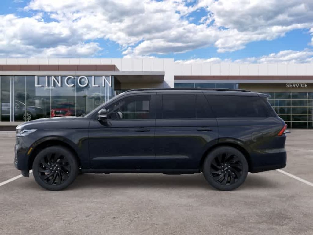 New 2026 Lincoln Navigator Reserve 4x4