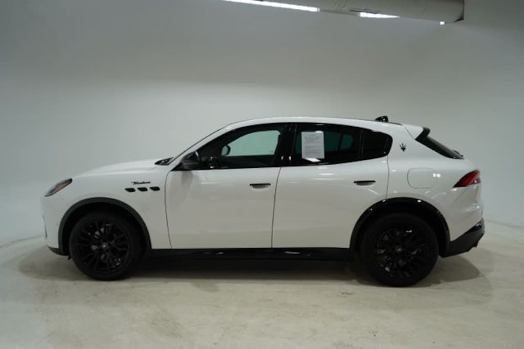 Certified 2025 Maserati Grecale Modena SUV