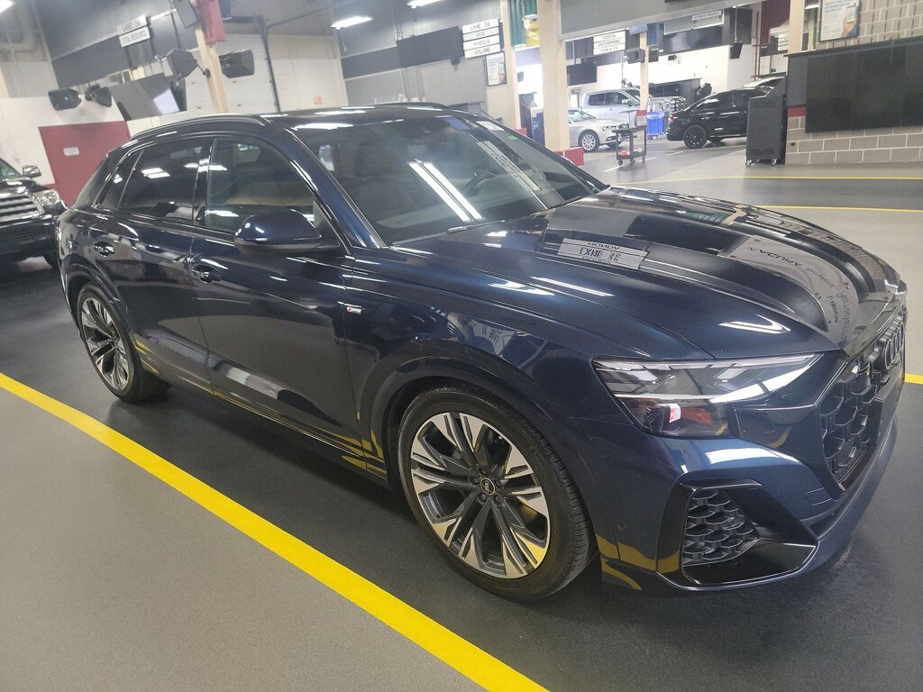 Used 2025 Audi Q8 55 Premium SUV