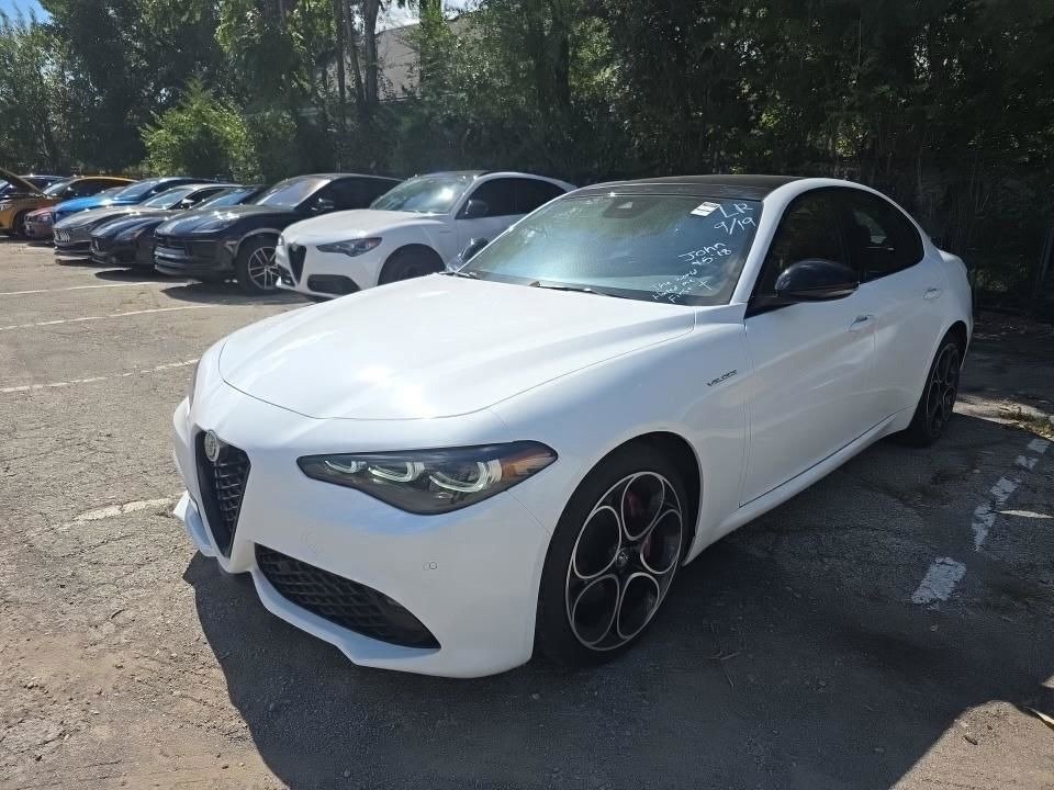  Alfa Romeo Giulia