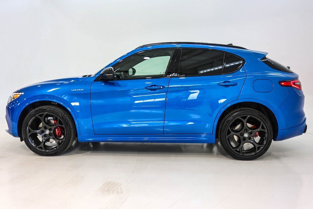 Used 2023 Alfa Romeo Stelvio Veloce SUV