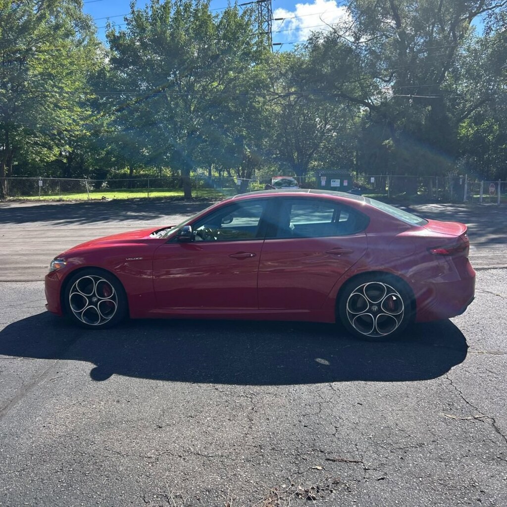 Used 2022 Alfa Romeo Giulia Ti Sedan