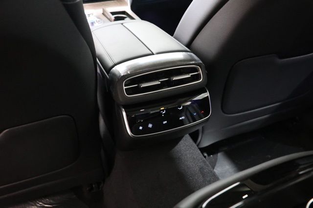 2026 GENESIS G80 Advanced - Photo 30