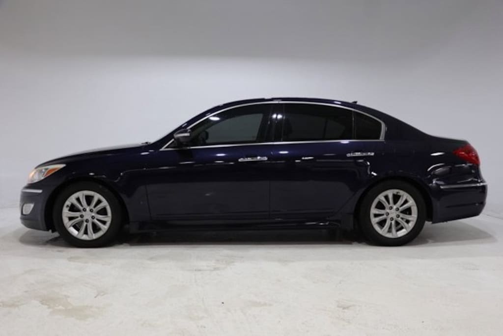 Used 2013 Hyundai Genesis 3.8 Sedan