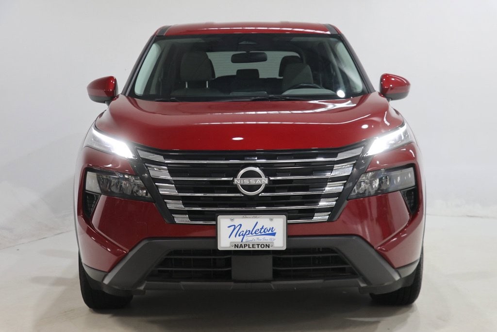 Used 2025 Nissan Rogue SV SUV
