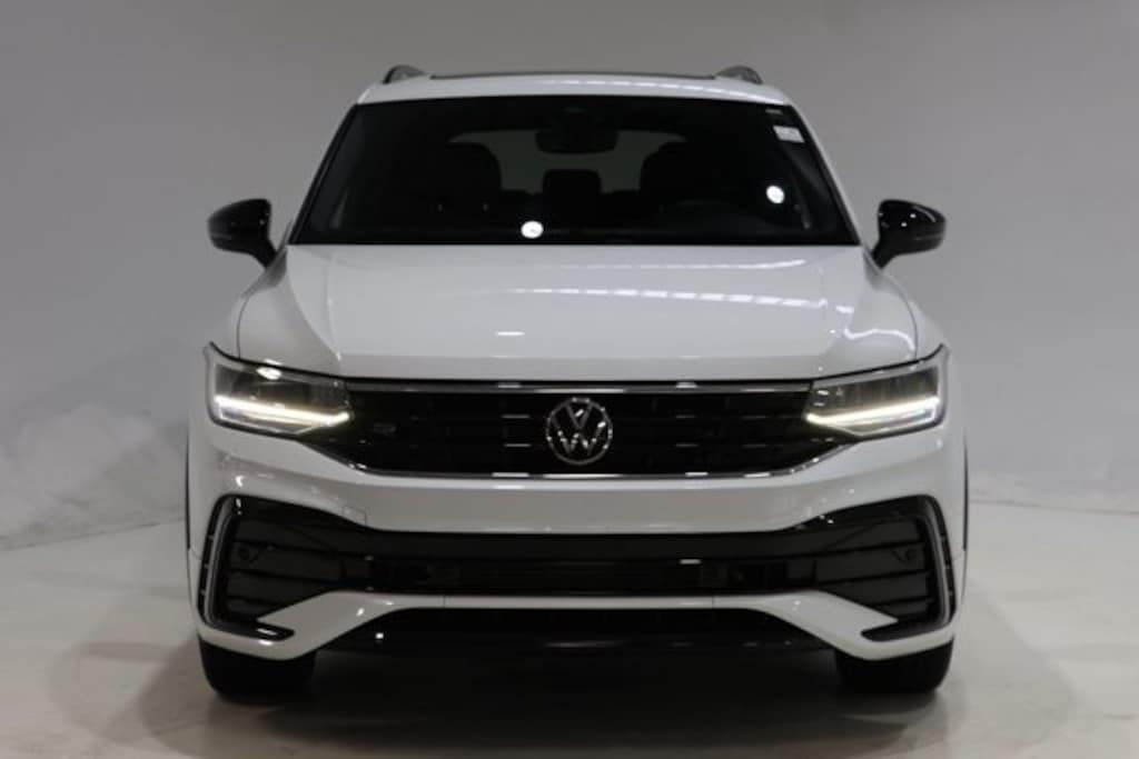 Used 2022 Volkswagen Tiguan 2.0T SE R-Line Black SUV