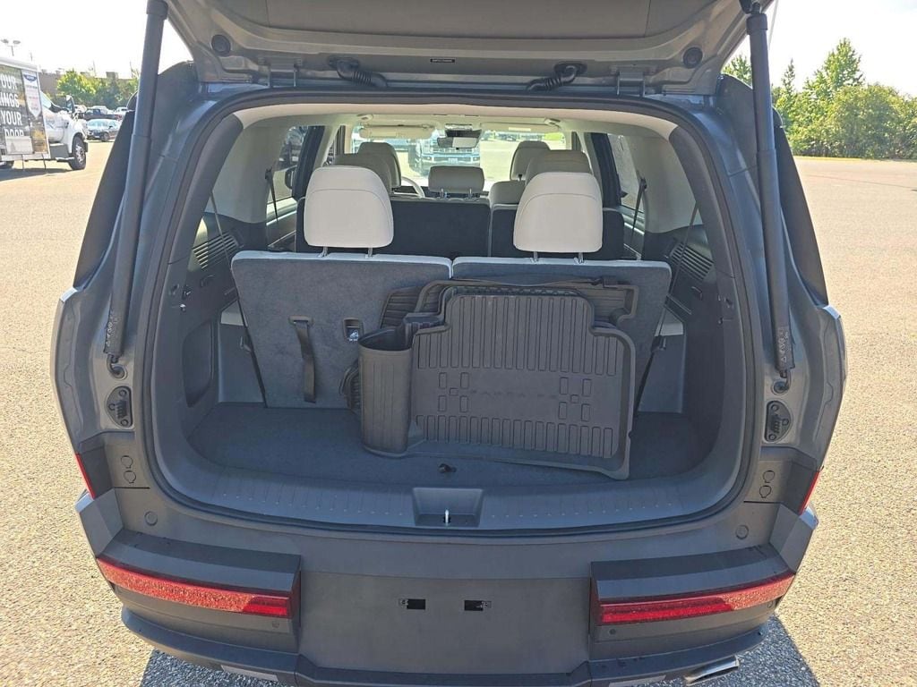 Used 2025 Hyundai Santa Fe SEL SUV