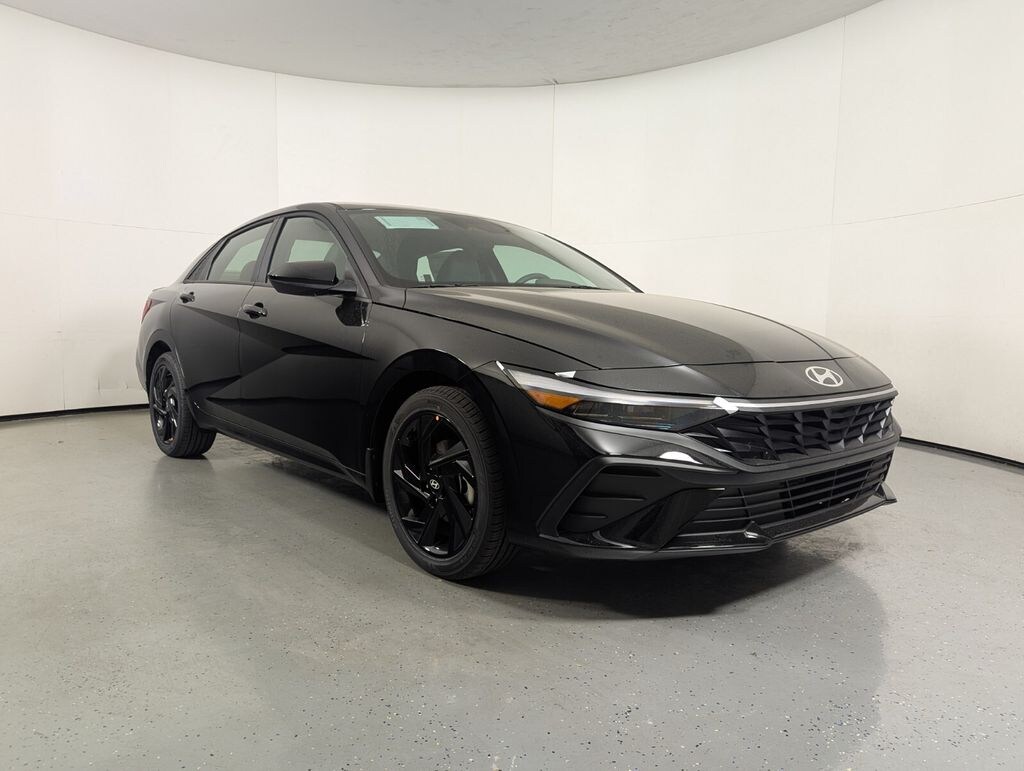 New 2026 Hyundai Elantra SEL Sport Sedan