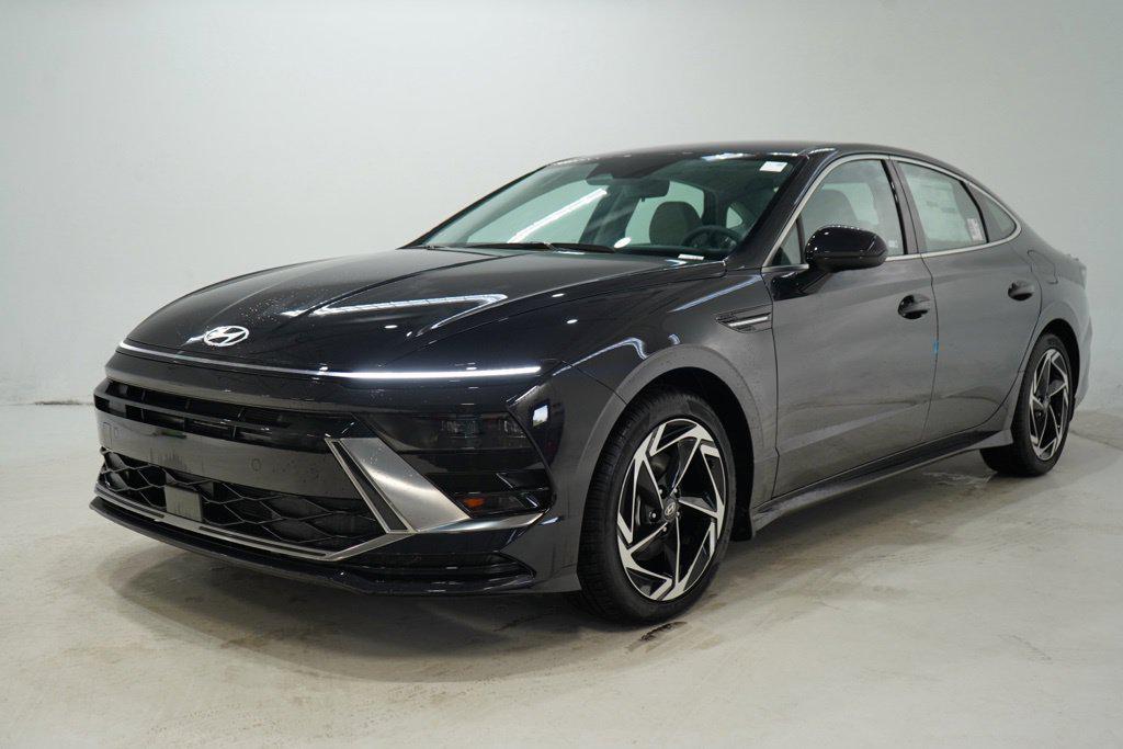New 2026 Hyundai Sonata SEL Sport Sedan