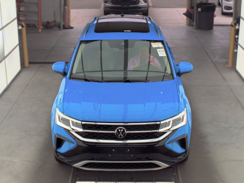 Used 2024 Volkswagen Taos 1.5T SEL SUV